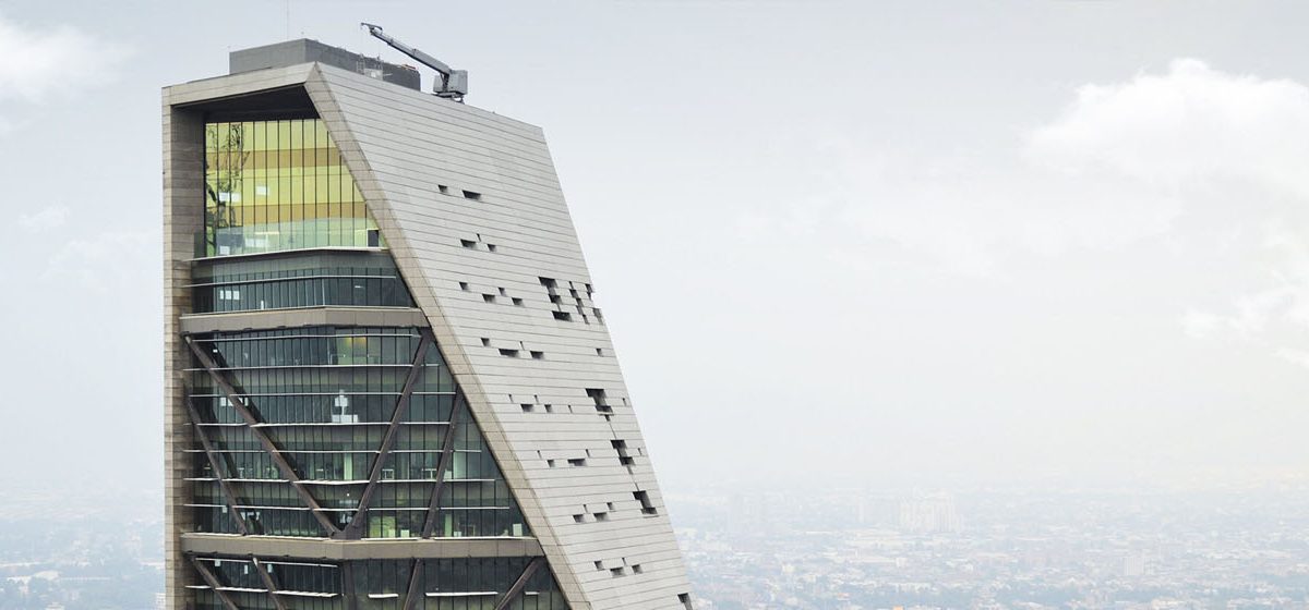 Torre Reforma: Un emblema de diseño sostenible en la Ciudad de México